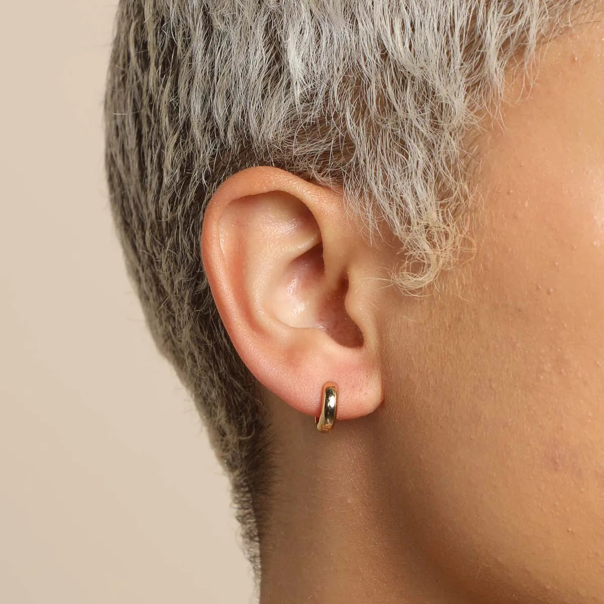 Bold Essential Huggie Earrings in Gold