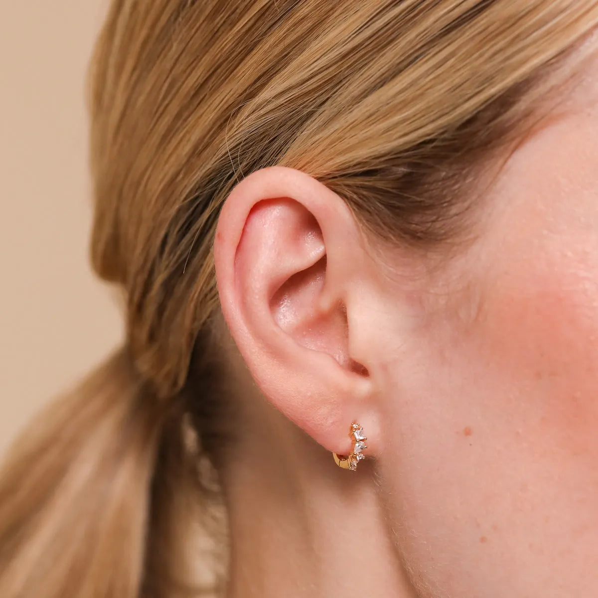 Celestial Crystal 0.26in Hoop in Gold