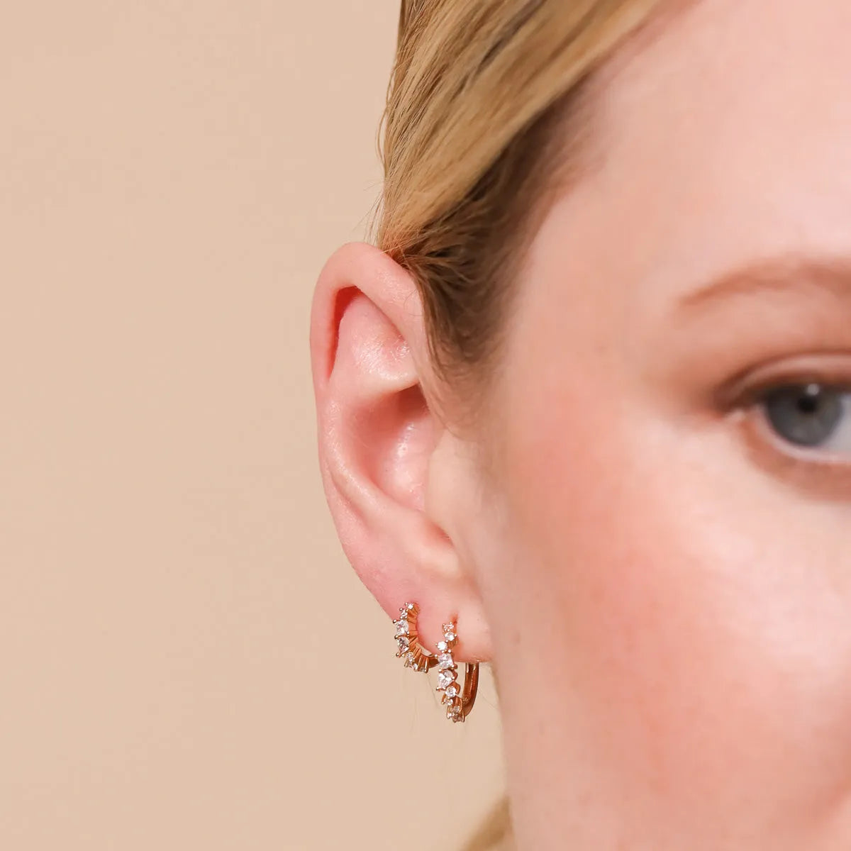 Celestial Crystal 0.45in Hoop in Gold