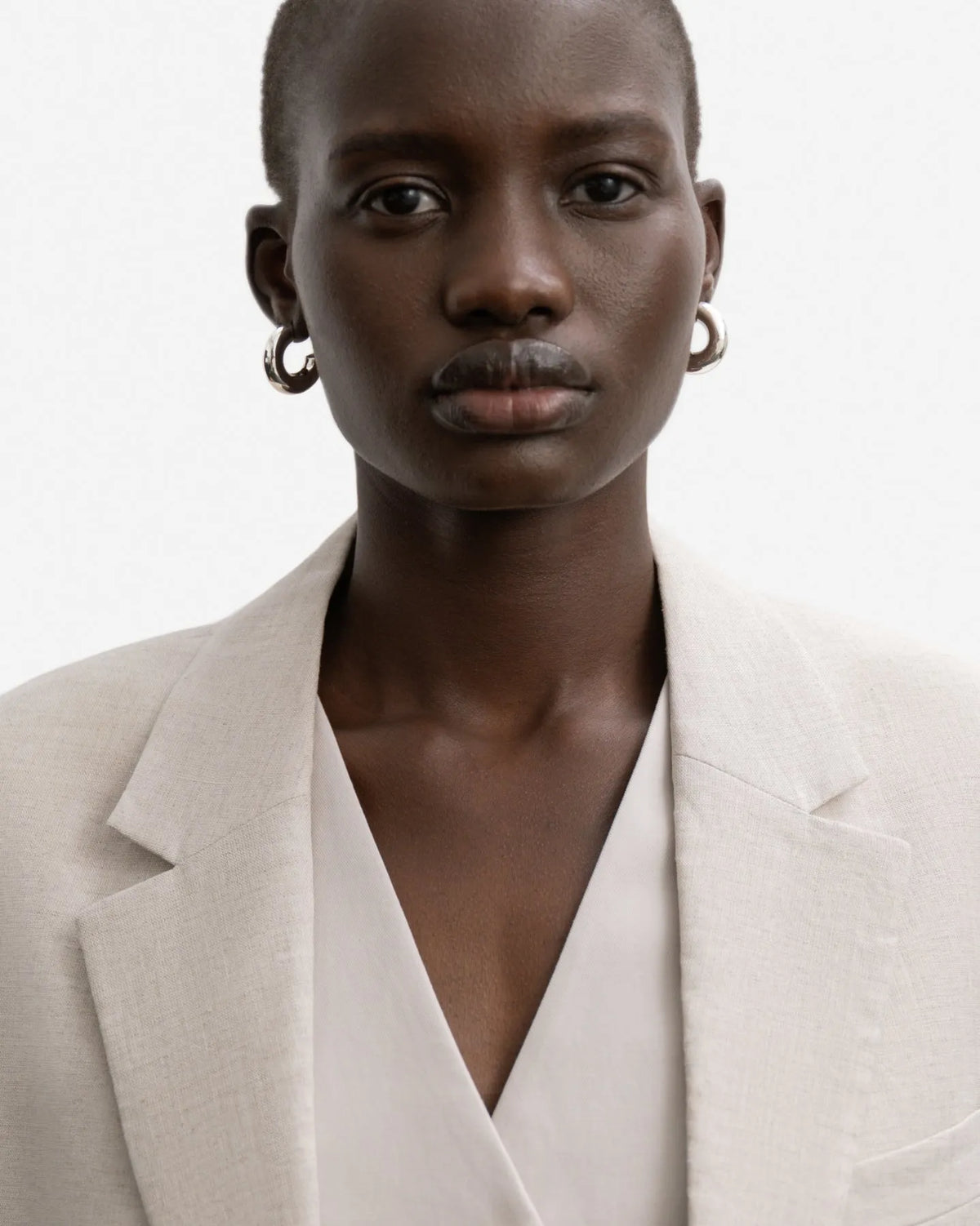 Corsica Medium Hoop Earrings