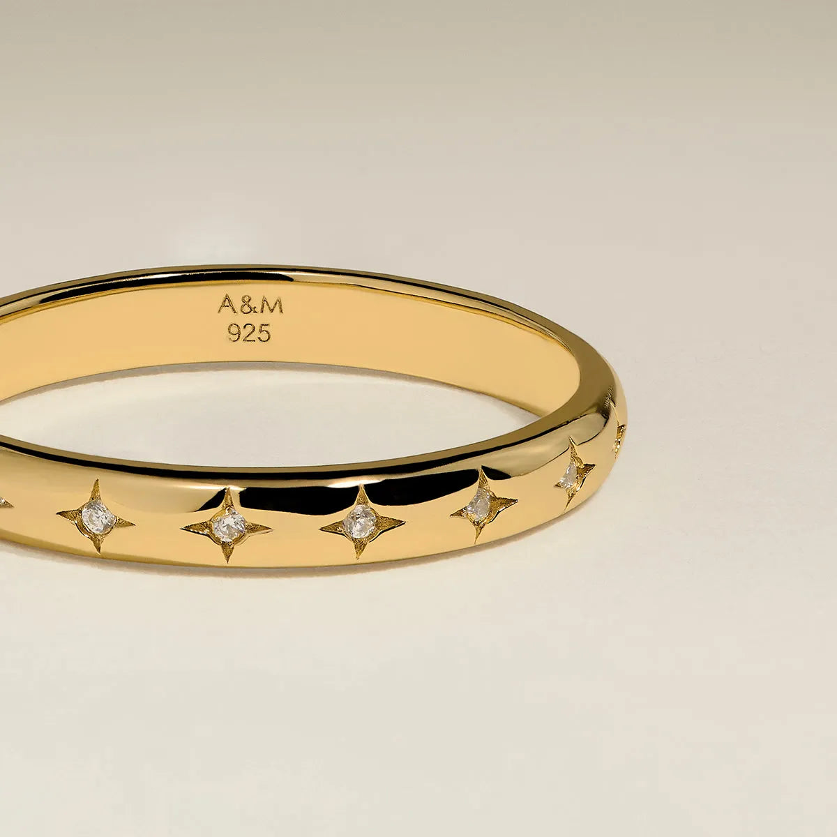 Cosmic Star Band Ring in Gold