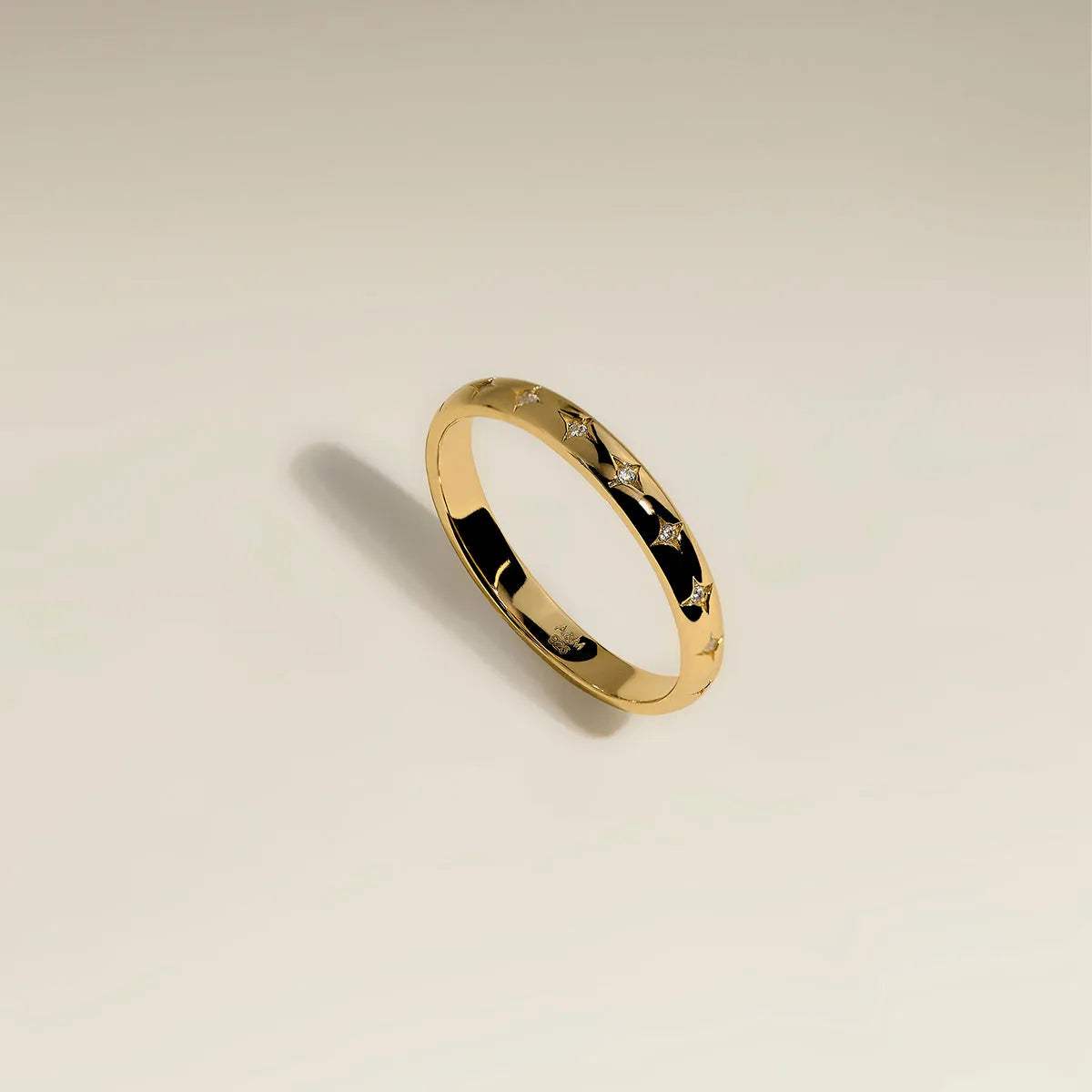 Cosmic Star Band Ring in Gold