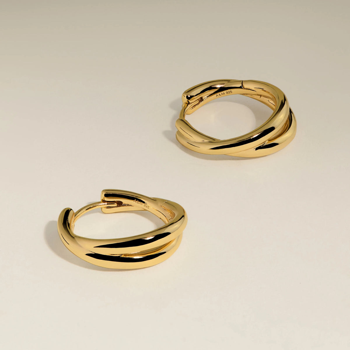 Crossover Illusion Hoops in Gold