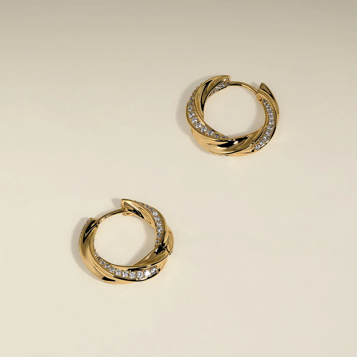 Crystal Cosmic Twist Medium Hoops in Gold