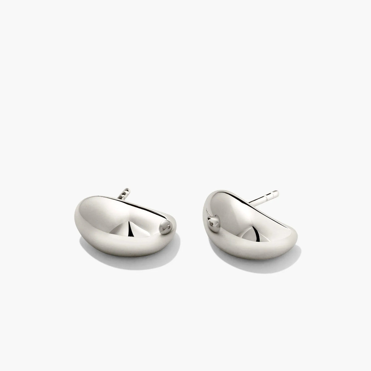 Dôme Huggie Earrings