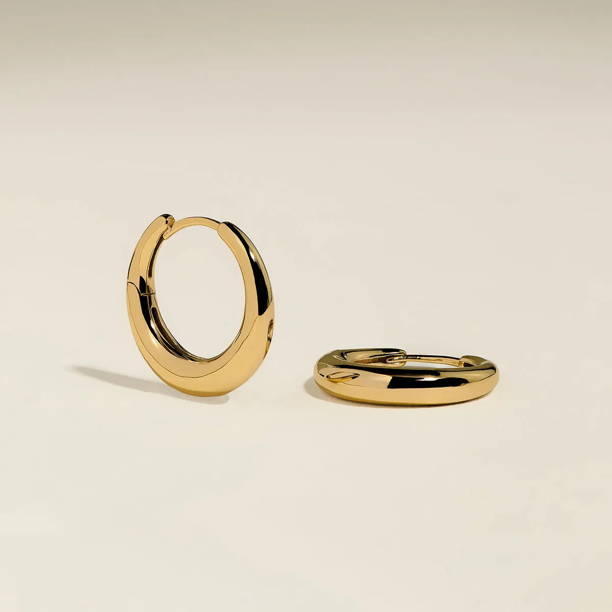 Dome Medium Hoops in Gold