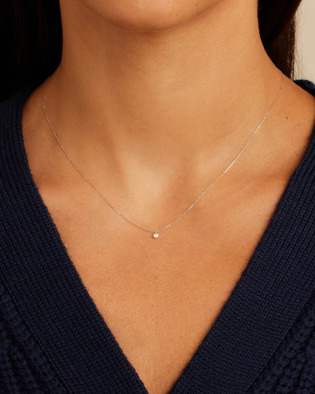 Floating Diamond Necklace in 18K Gold