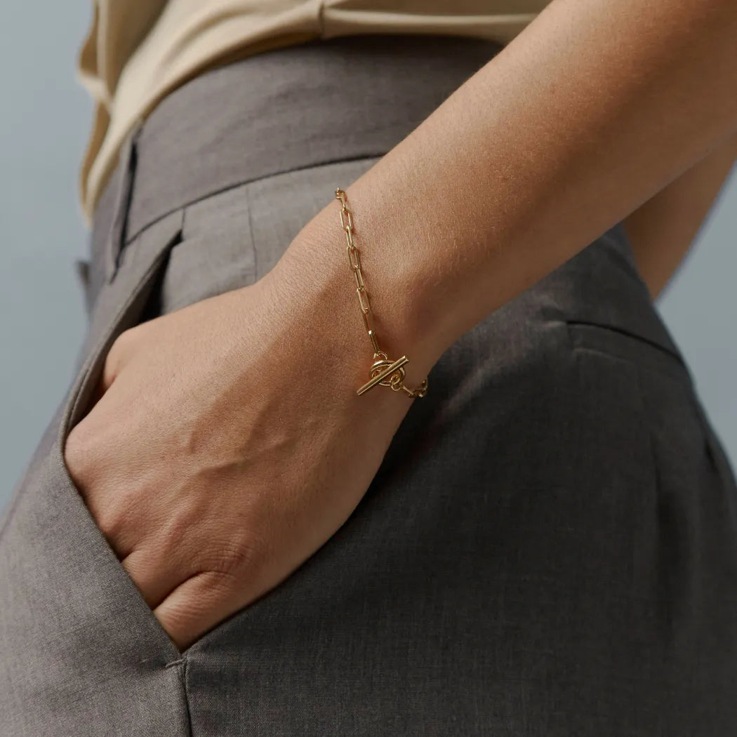 Gold Love Link Bracelet