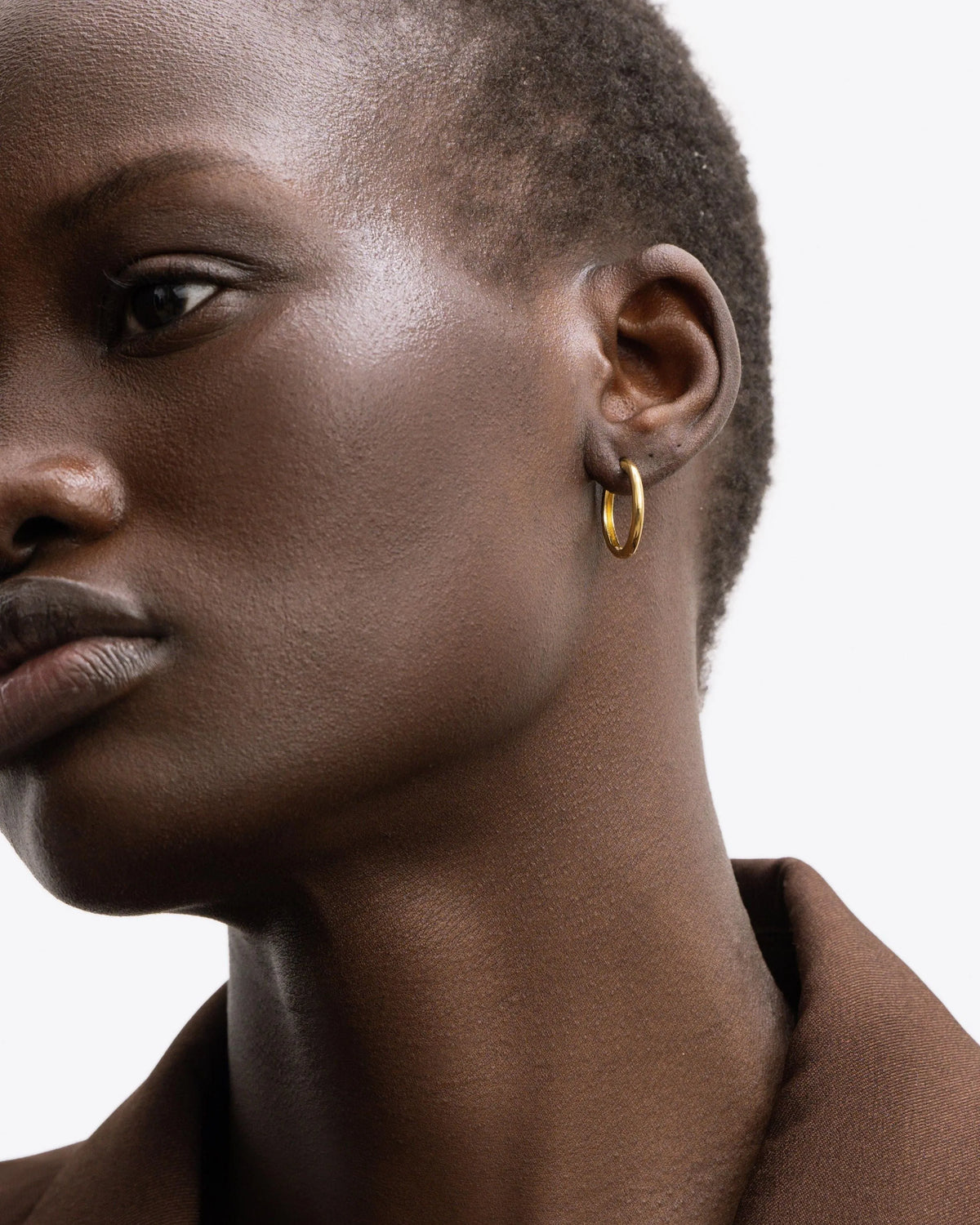 Isola Medium Hoop Earrings