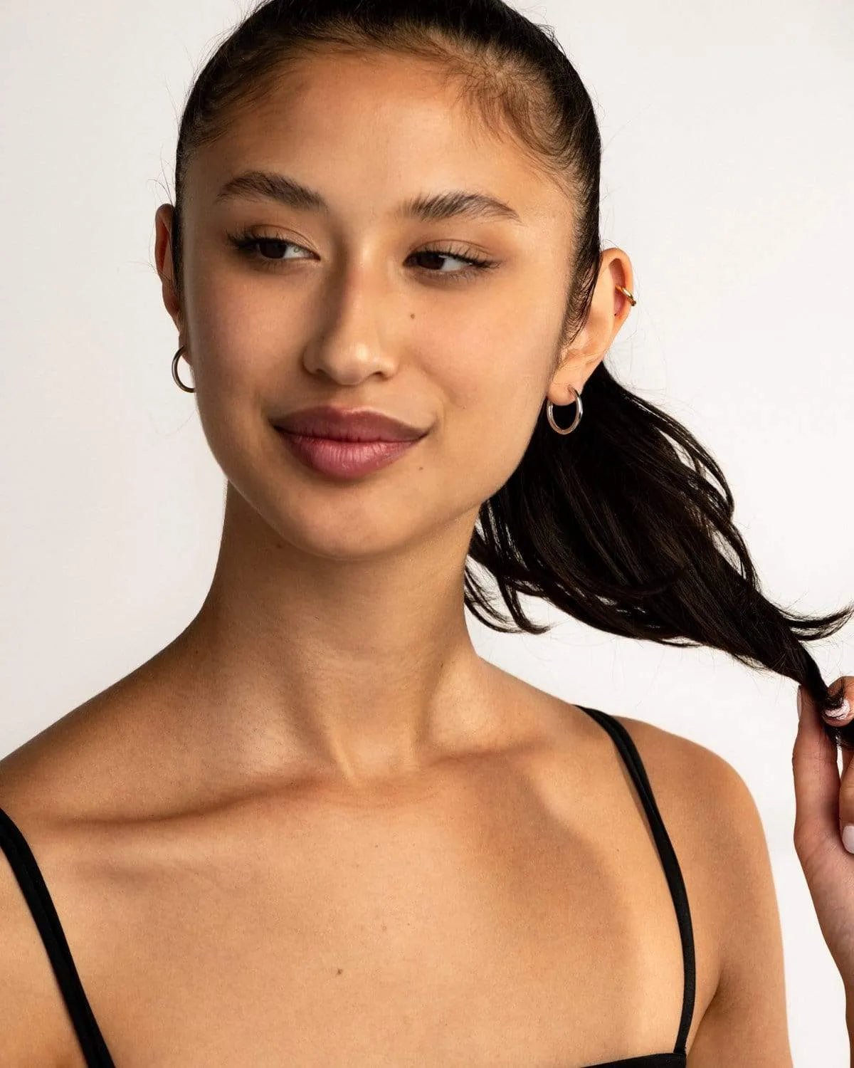Isola Medium Hoop Earrings