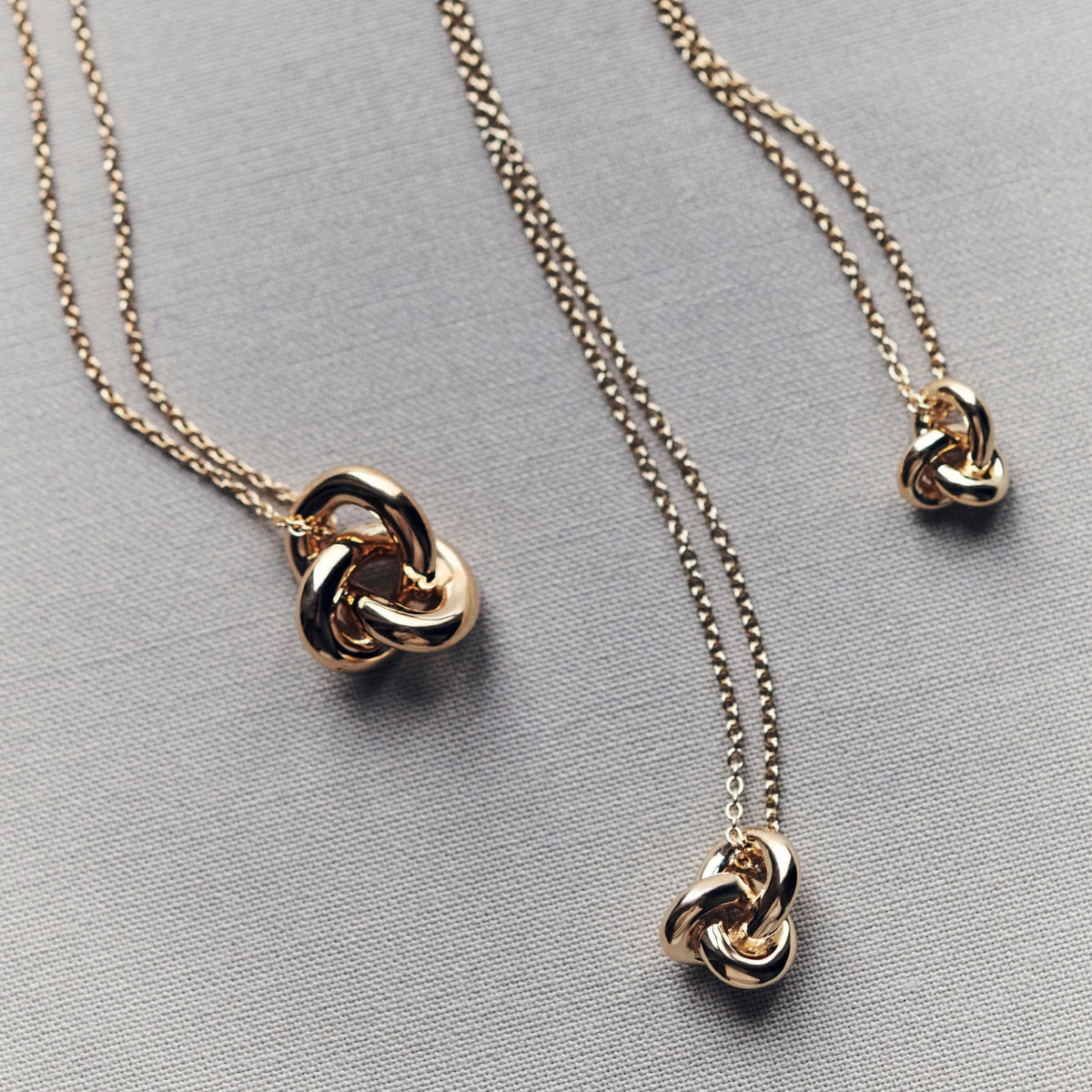 Knot Necklace