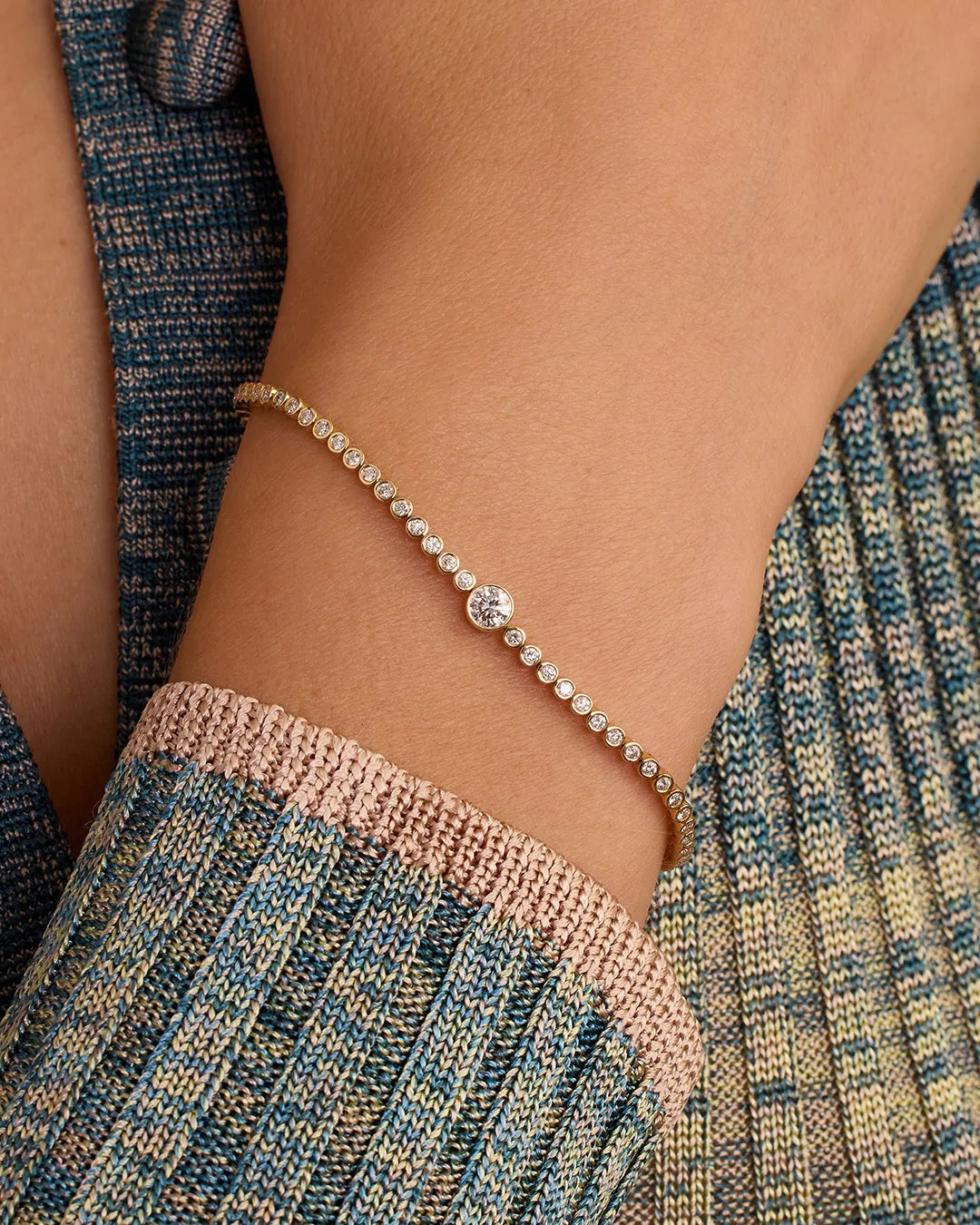 Lab Grown Diamond Circle Tennis Bracelet in 14K Gold