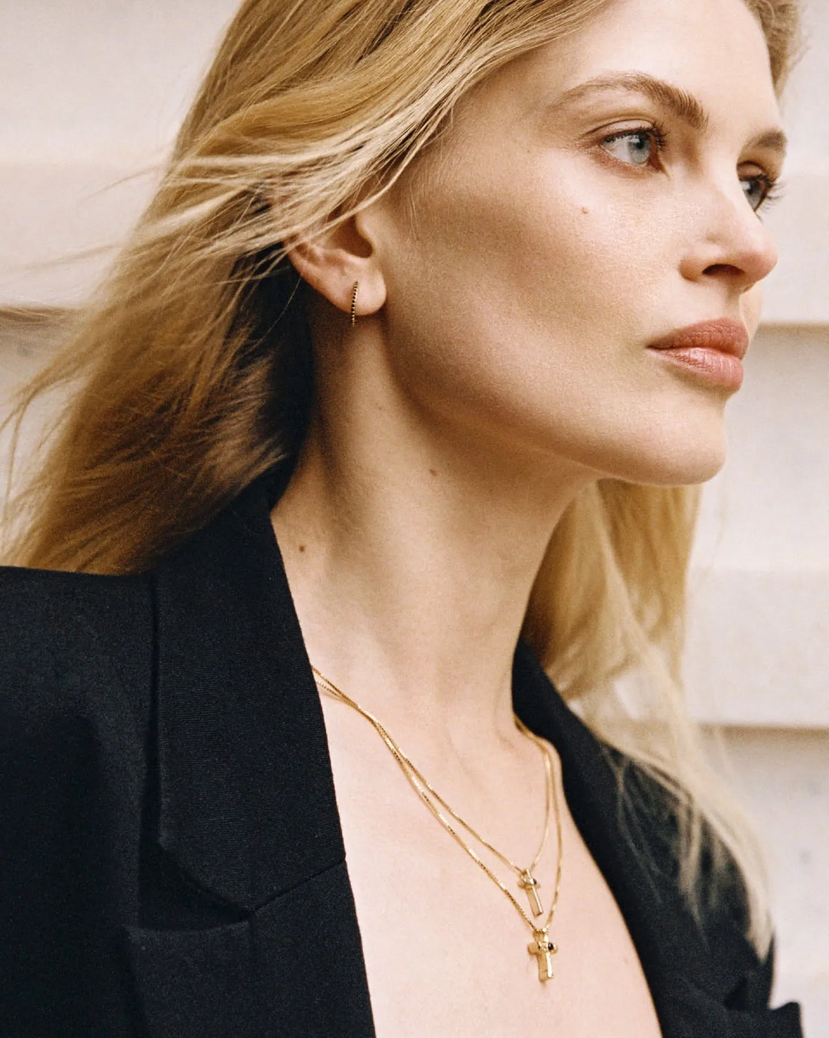 Lumière Onyx Small Hoop Earrings