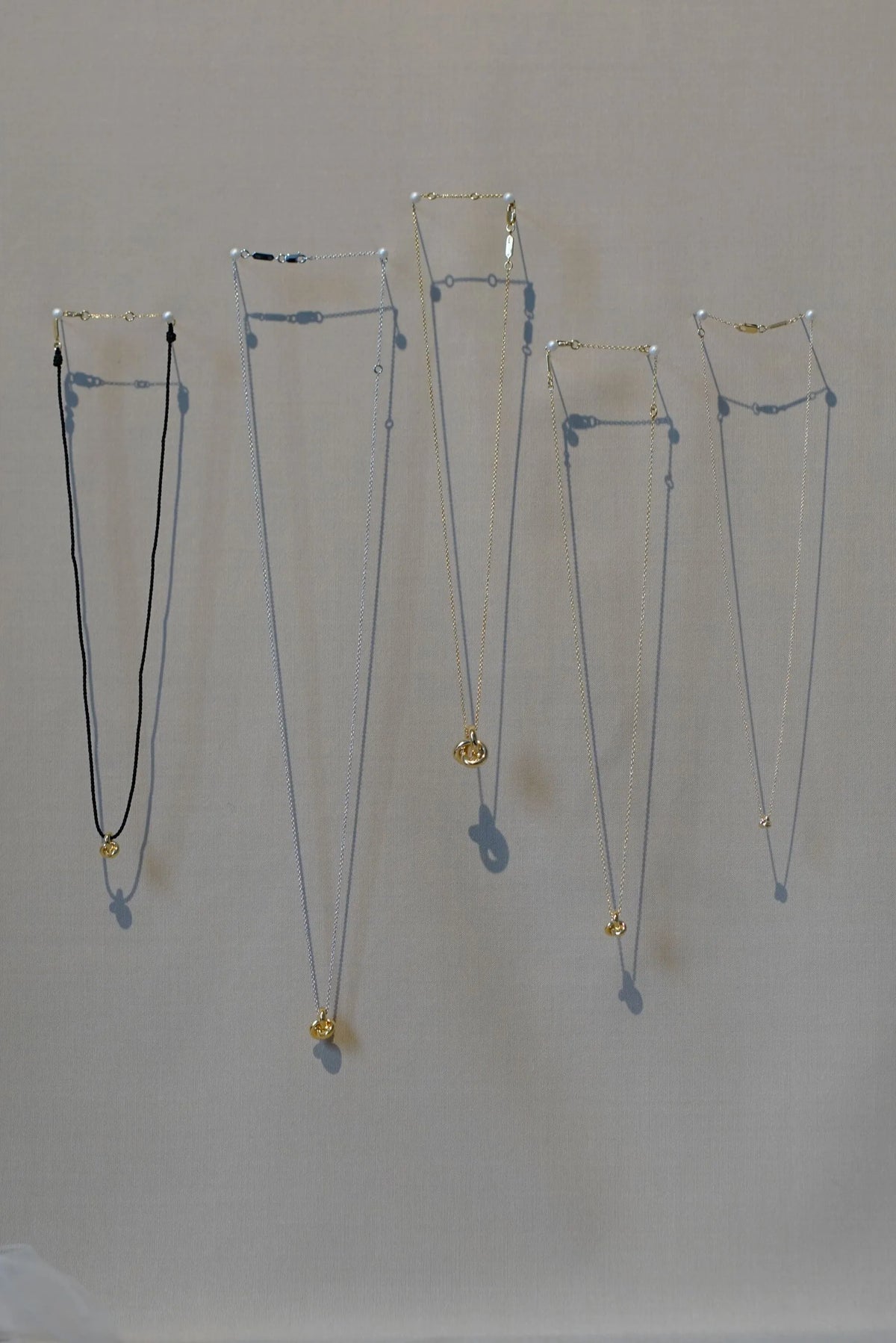 Mini Knot Necklace