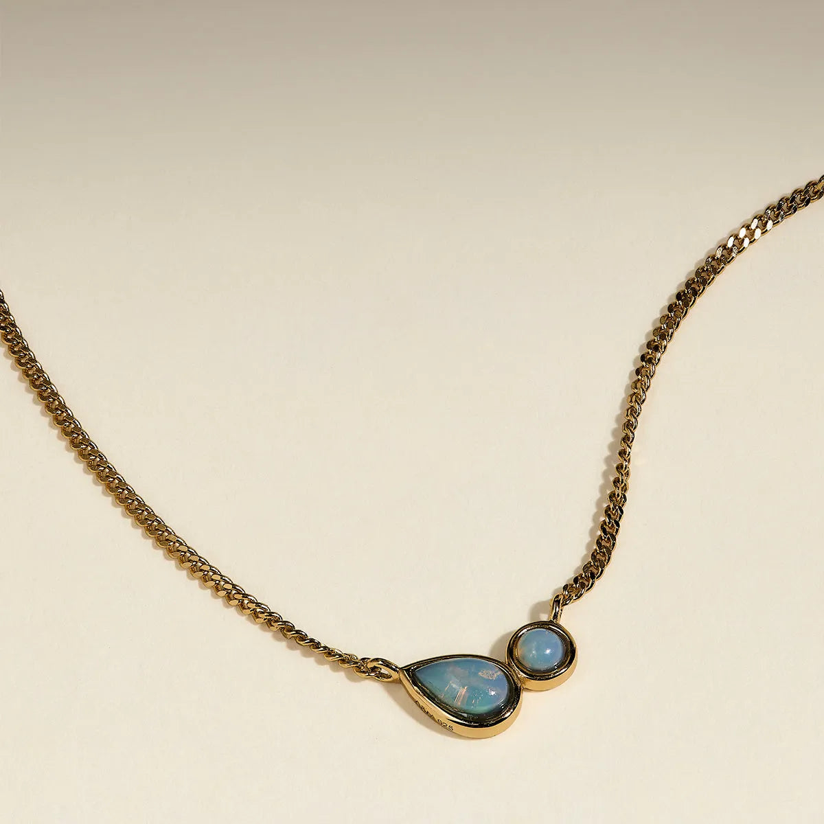 Opal Bezel Pendant Necklace in Gold