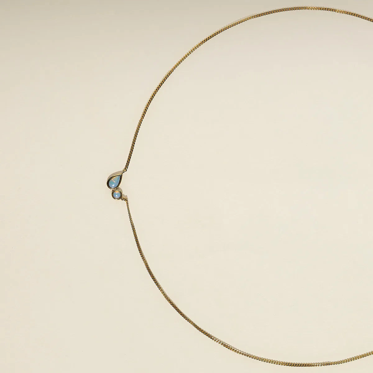 Opal Bezel Pendant Necklace in Gold