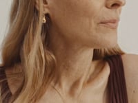 Stilla Lariat Necklace