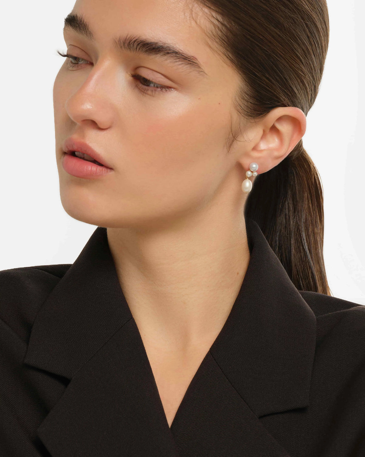 Reggia Pearl Drop Earrings
