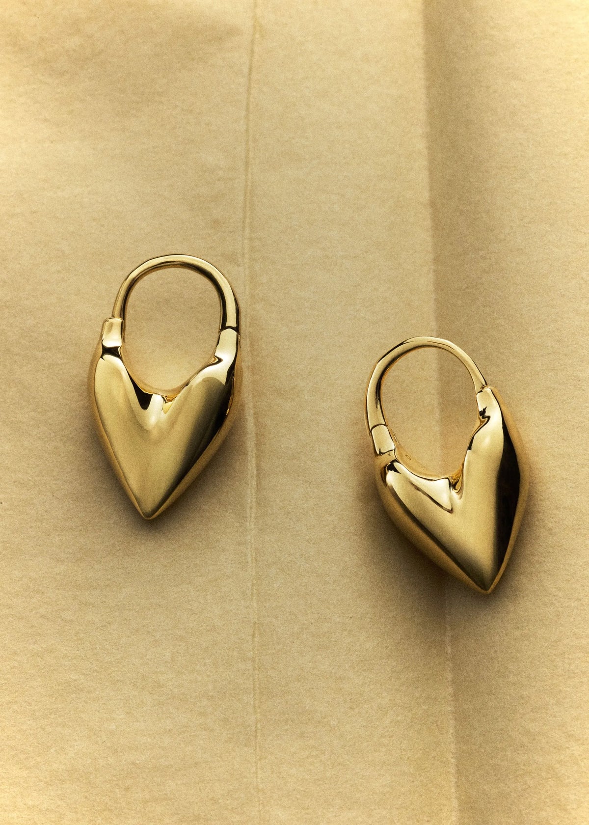 Roscida Heart Hoops