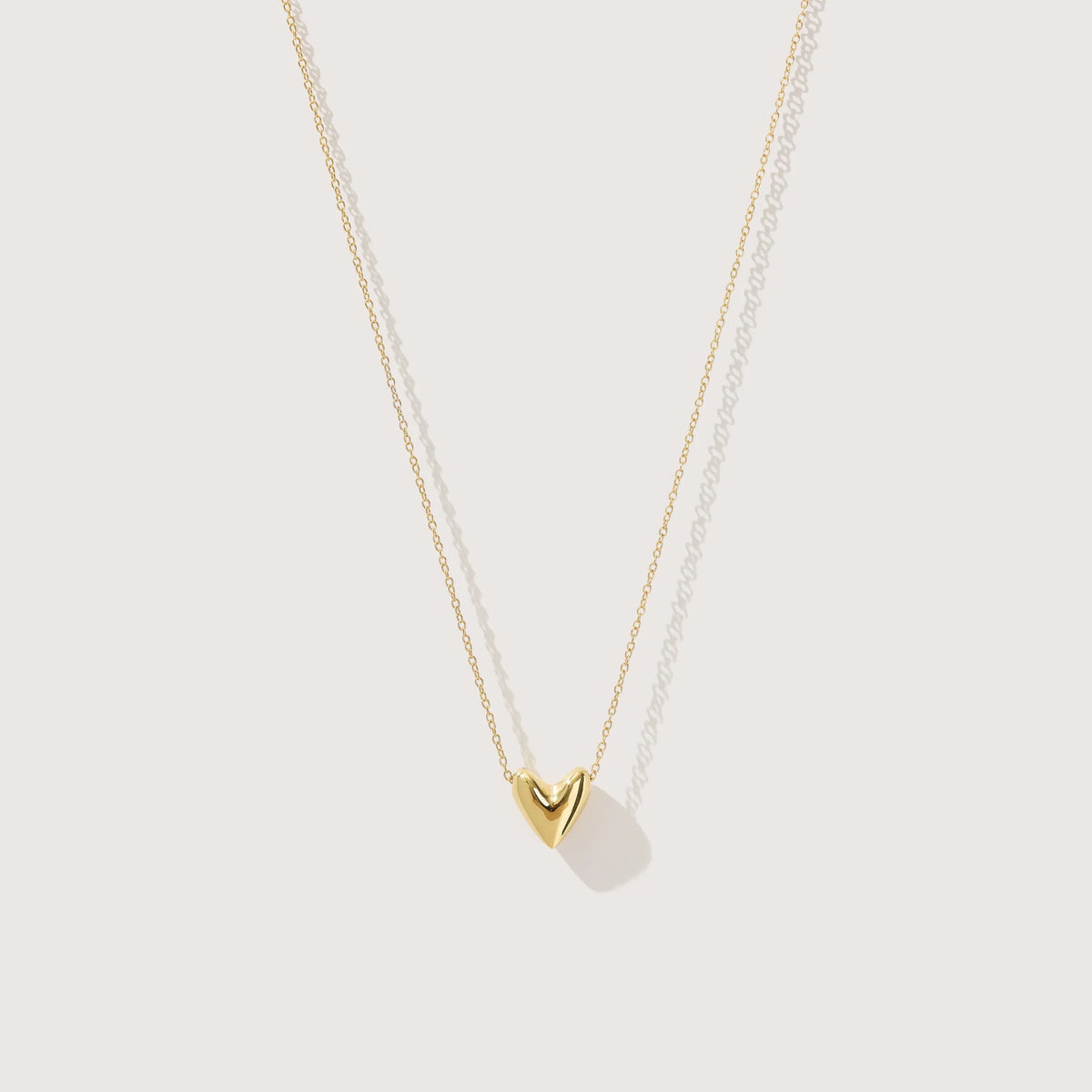 Roscida Heart Pendant Necklace