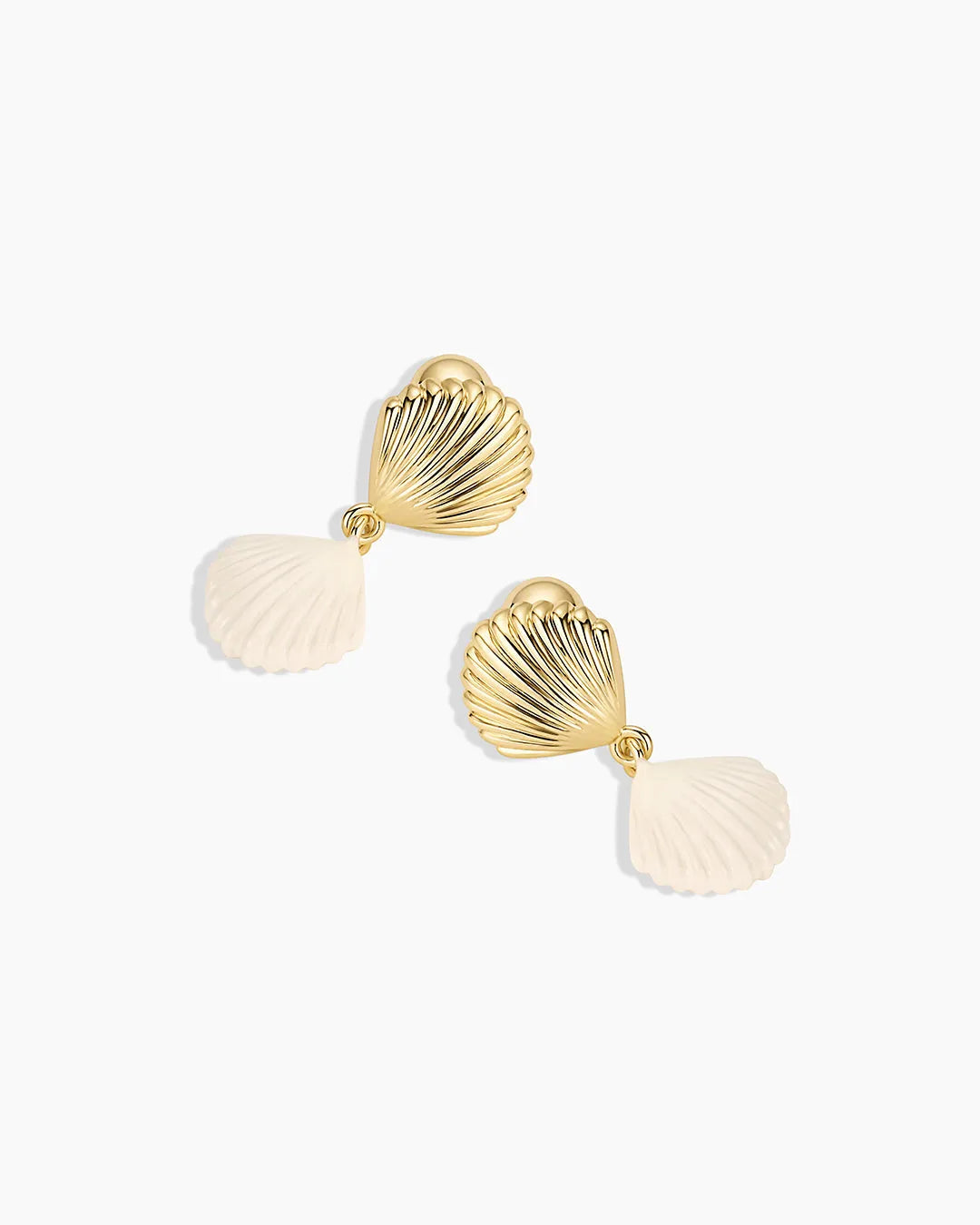 Scallop Earrings in 18K Gold Plated