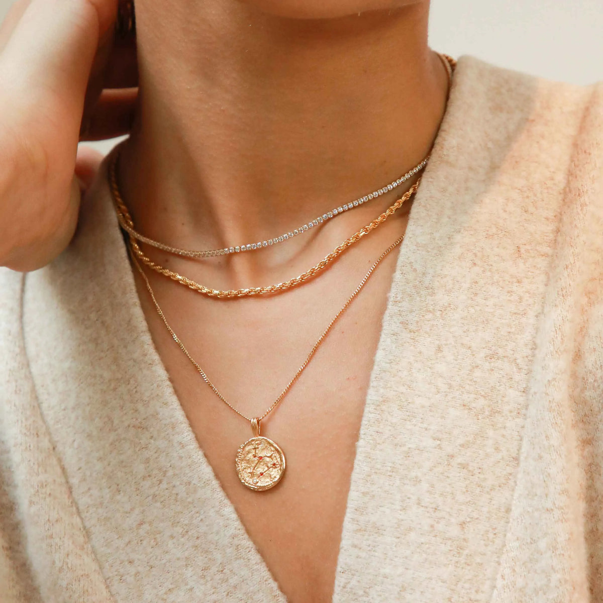 Tennis Chain Necklace in Gold
