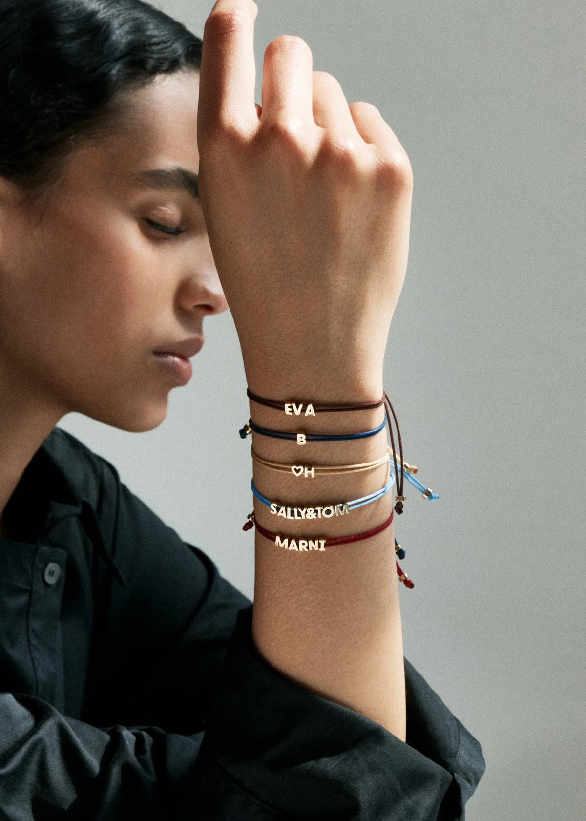 Totem Name Cord Bracelet in Solid Gold