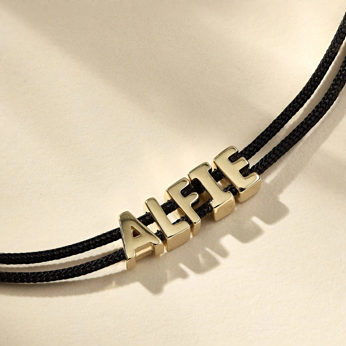 Totem Name Cord Bracelet in Solid Gold