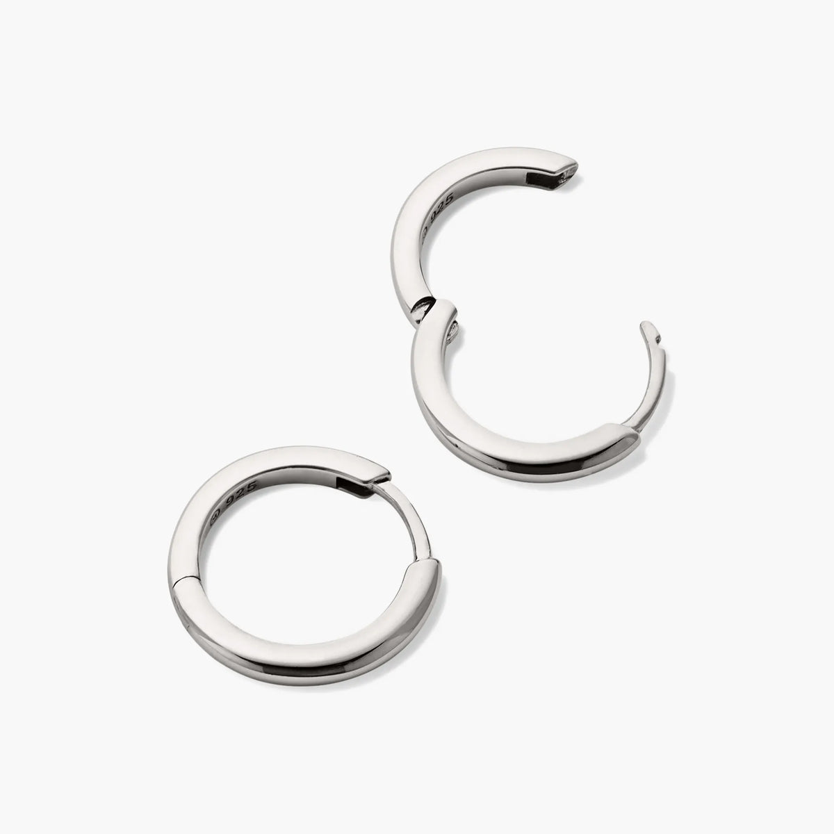 Tube Medium Hoop Earrings
