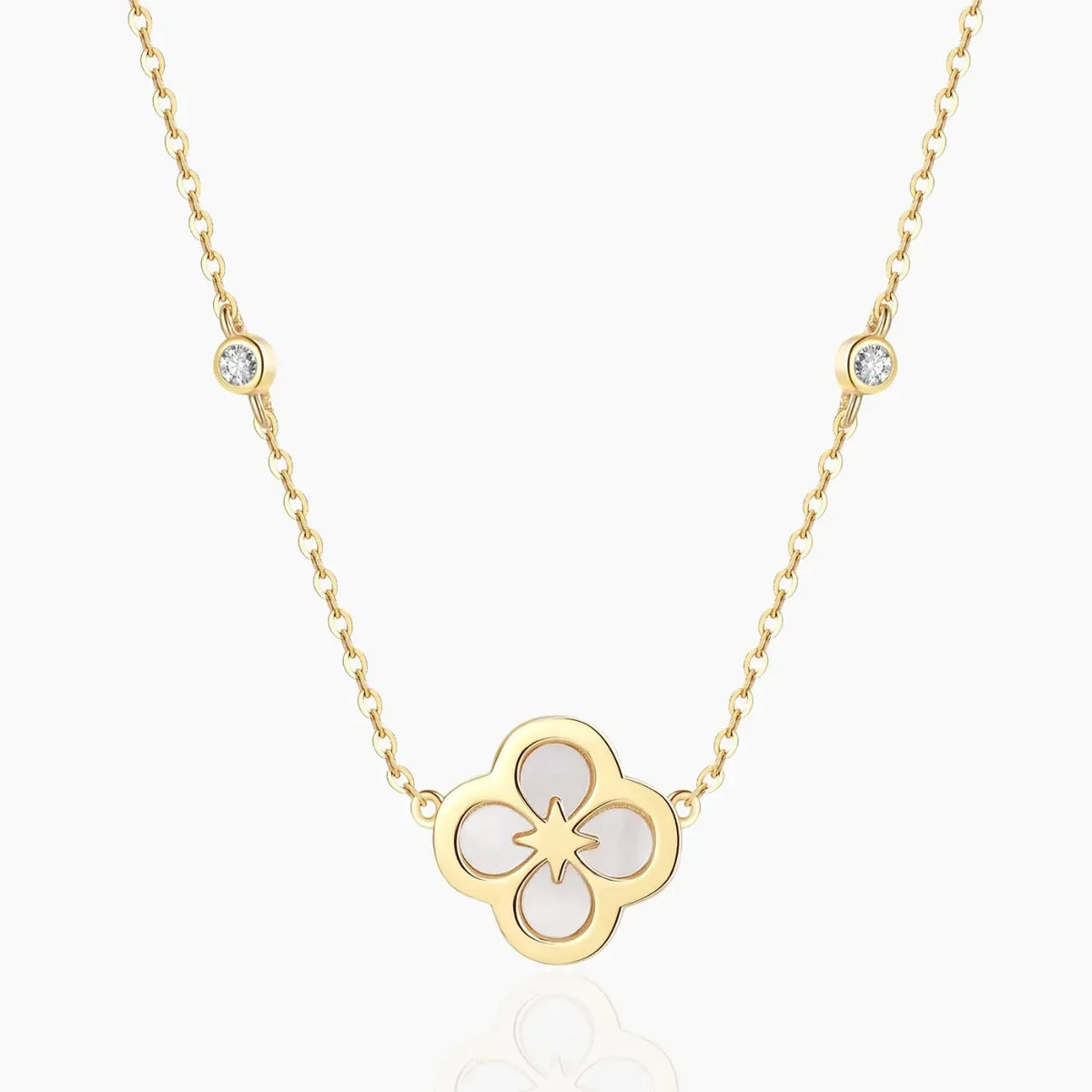 Ventura Clover Pendant Necklace
