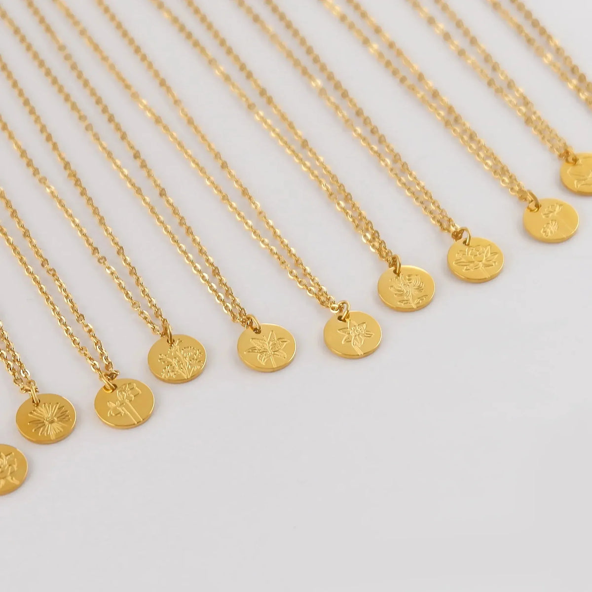 Women's Birth Flower Pendant Necklace