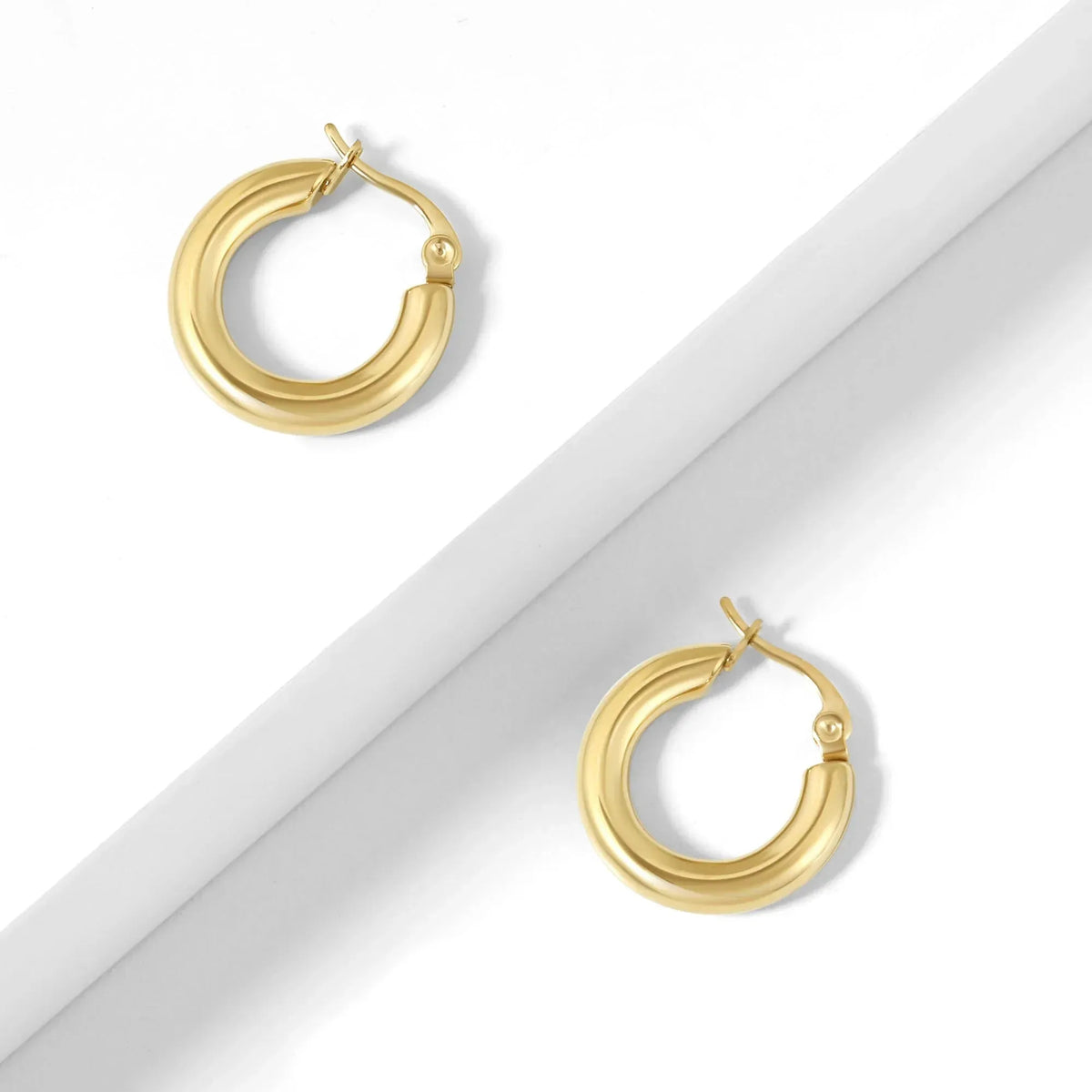 Women's Bold Tube Hoop Earrings