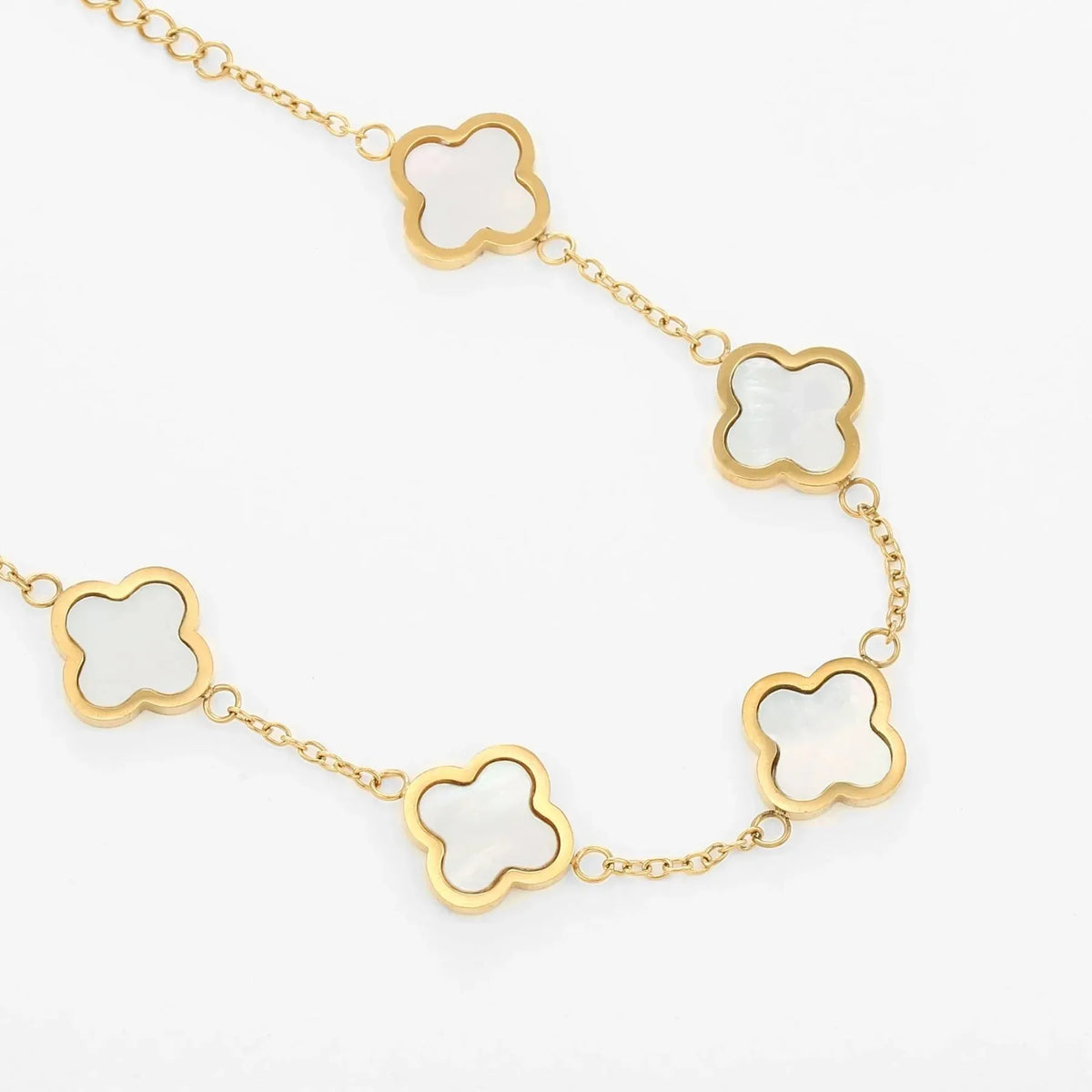Women's Clover Charm Bracelet