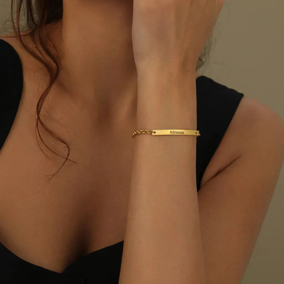 Women's Engraved Bar Bracelet