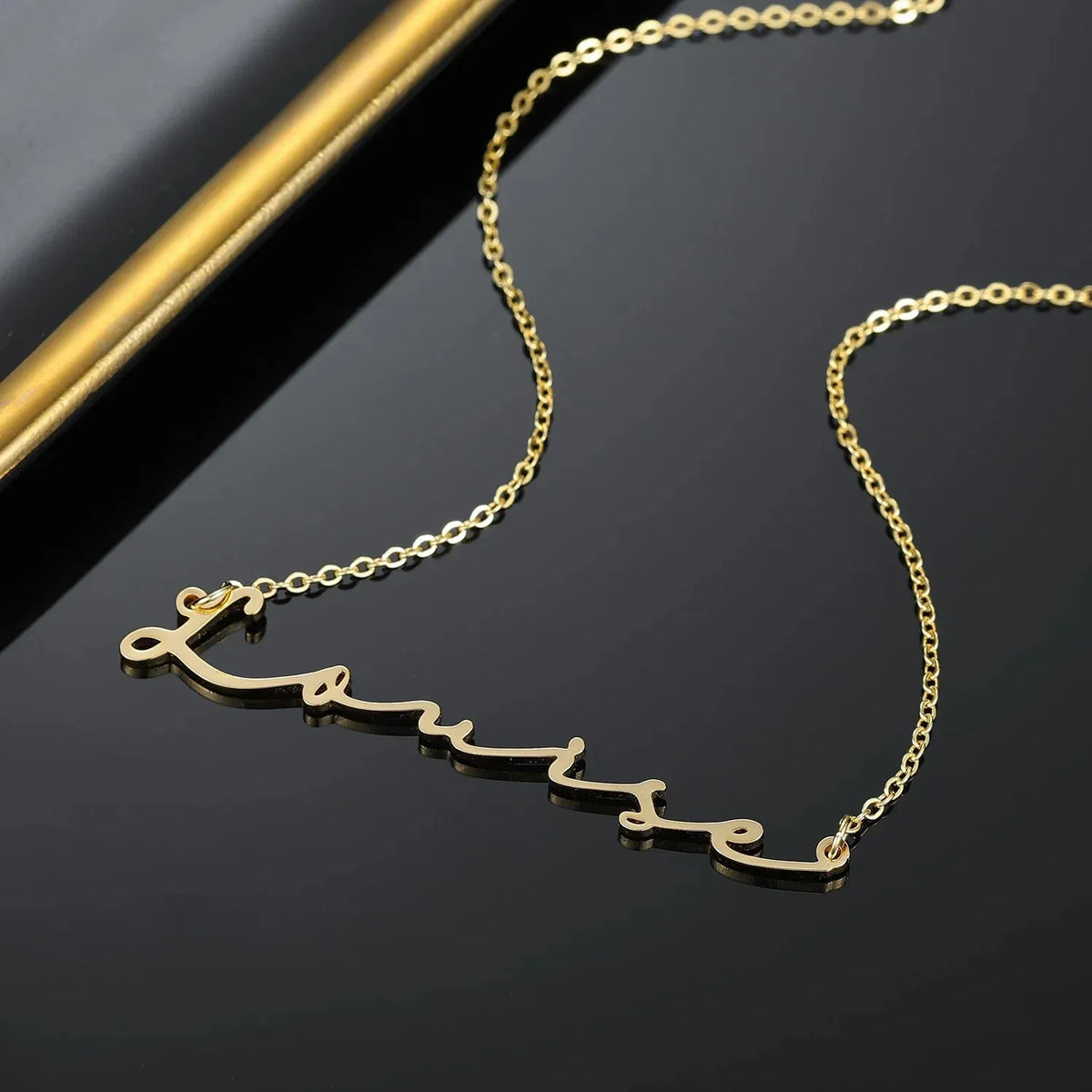 Women's Mon Petit Name Necklace