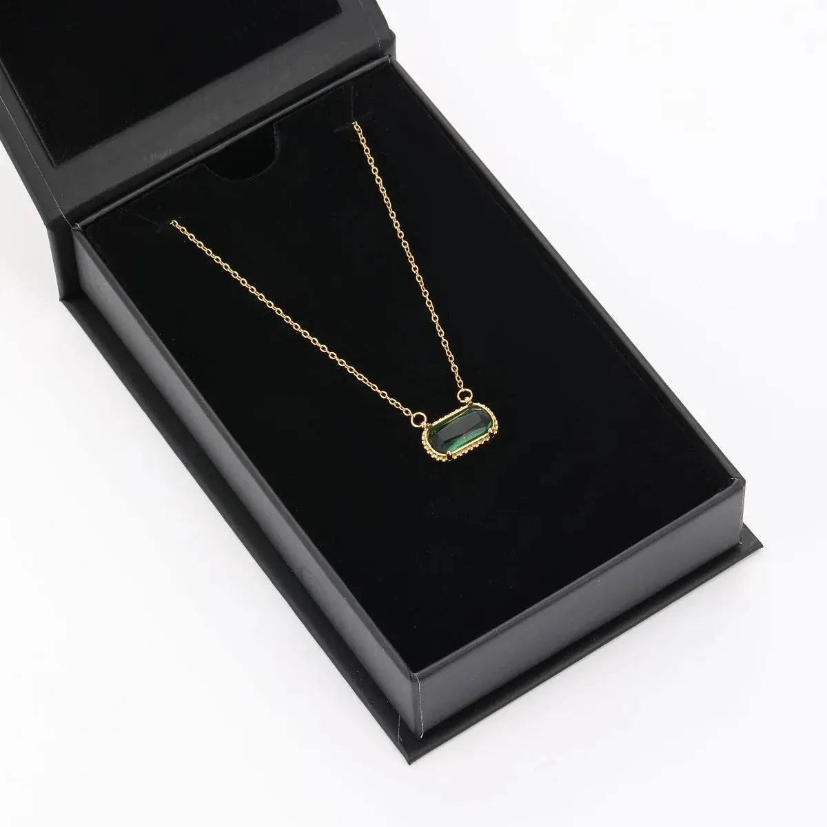 Women's Stone Pendant Necklace